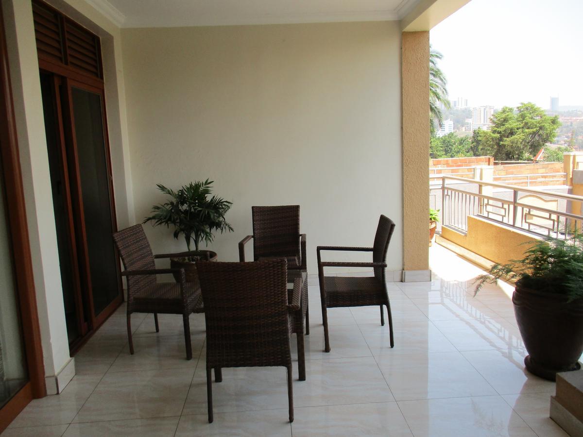 Amaris Hotel Kigali Exterior foto